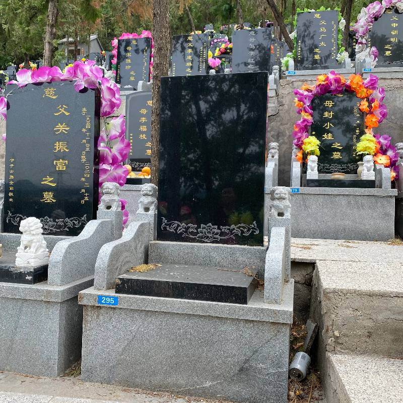 九里山公墓二区天龙园性价比立碑