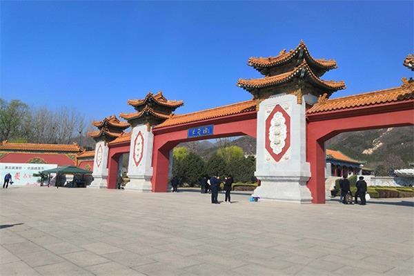 天寿陵园价格