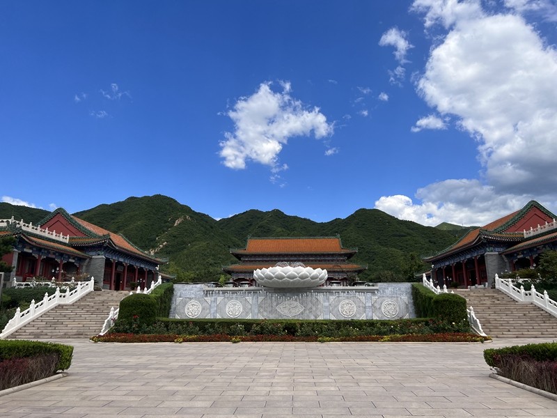 北京昌平墓地价格概览