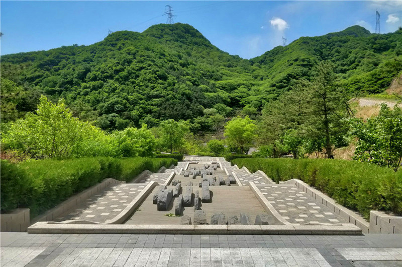 陵园环境一角
